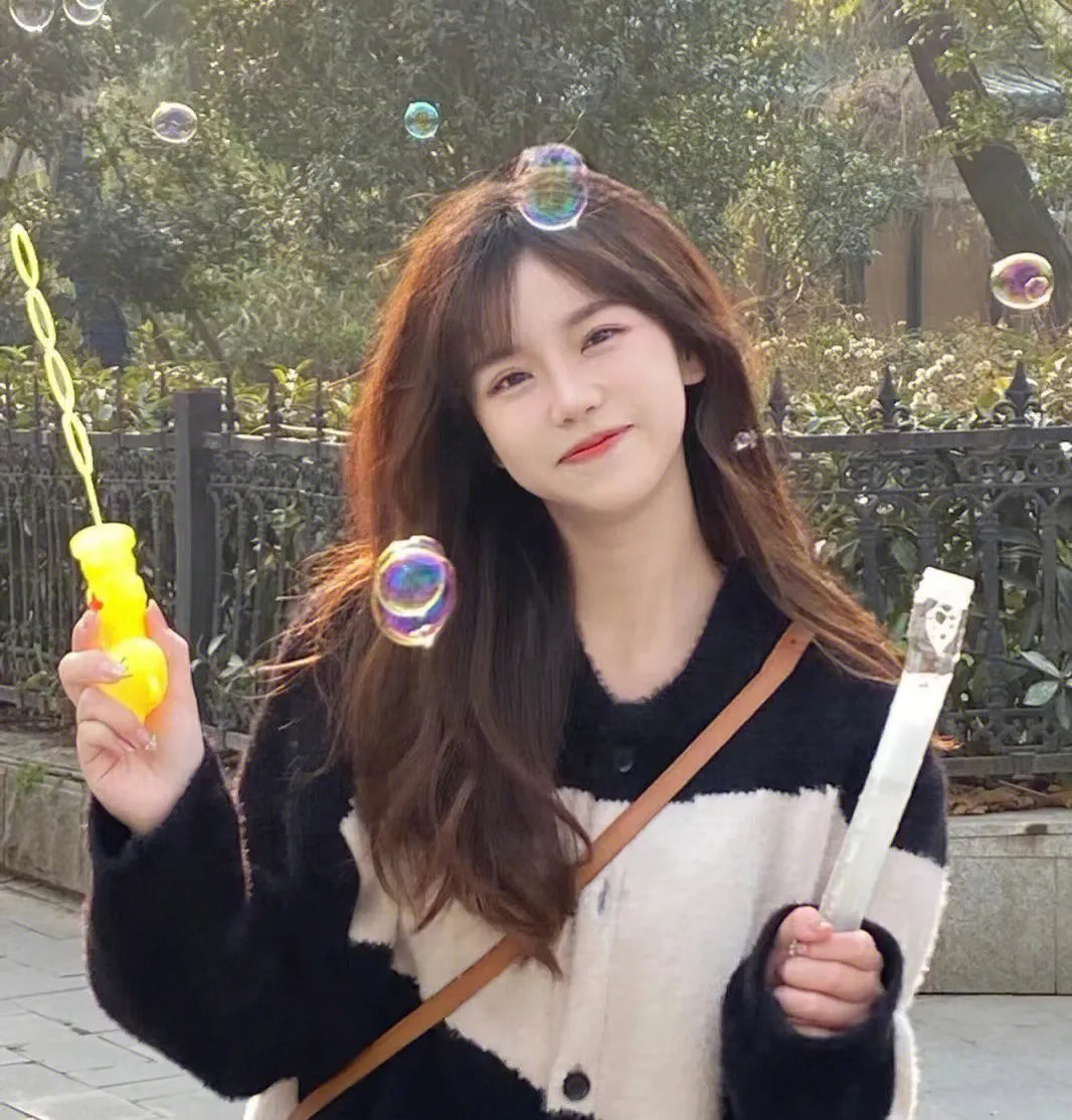 高三女生部落格